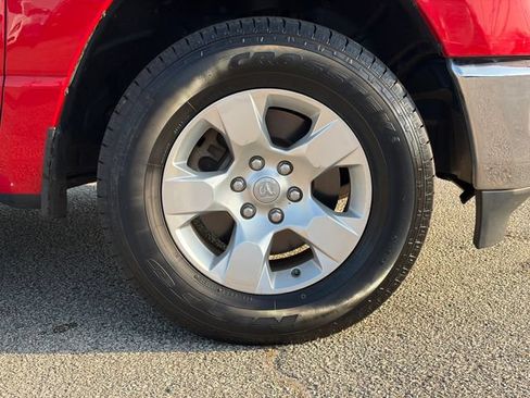Used 2021 RAM 1500 Big Horn AWD/4WD image 2