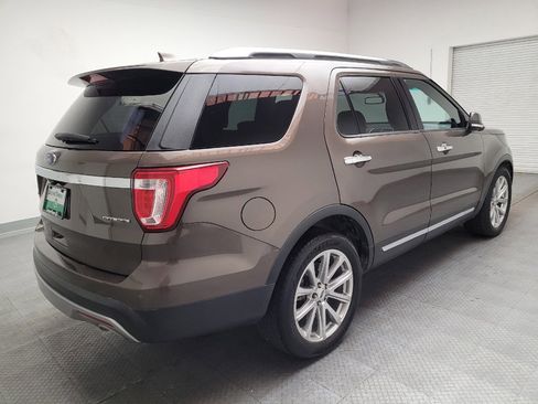 Used 2016 Ford Explorer Limited FWD image 9