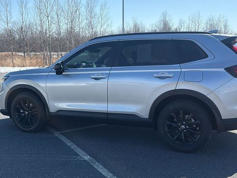 Used 2024 Honda CR-V Sport image 11