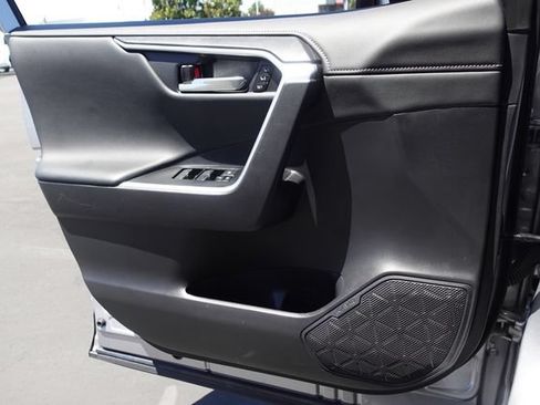 Certified 2022 Toyota RAV4 Limited FWD image 22