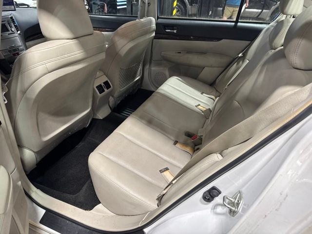 Used 2014 Subaru Legacy 2.5i Limited AWD/4WD image 4
