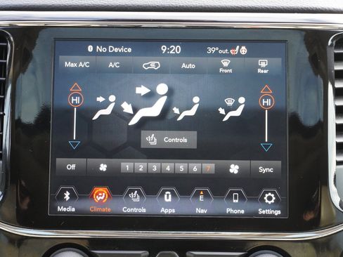 Used 2020 Jeep Grand Cherokee Limited image 31