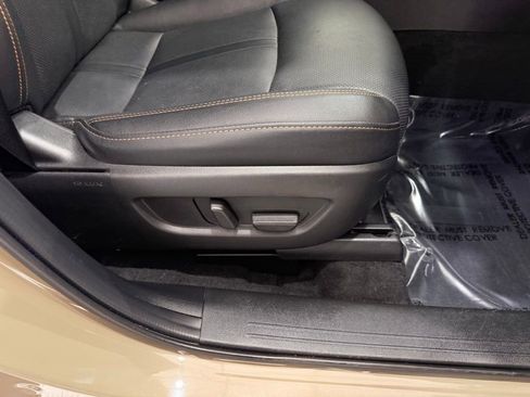 Used 2025 MAZDA CX-70 3.3 Turbo w/ Premium Package image 21