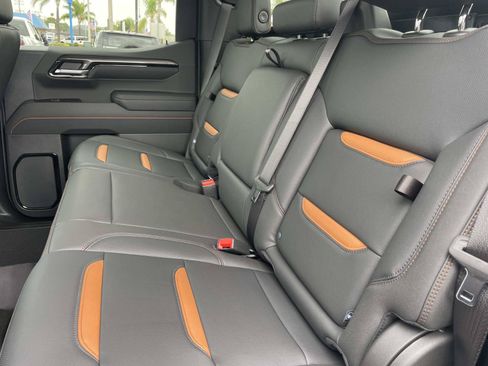 New 2026 GMC Sierra 1500 AT4 w/ AT4 Premium Package AWD/4WD image 25