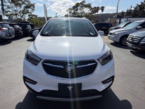 Used 2019 Buick Encore Essence FWD image 8