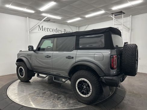 Used 2023 Ford Bronco Badlands image 5