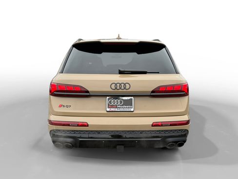 New 2026 Audi SQ7 Prestige image 4