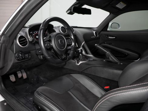 Used 2016 Dodge Viper GTC w/ Time Attack Group 2.0 RWD image 10