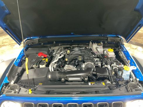 Used 2024 Jeep Wrangler Rubicon w/ XTREMEE 35" Tire Package image 23