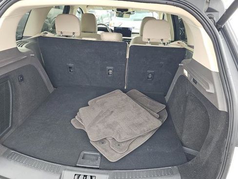 Used 2024 Lincoln Corsair AWD w/ Equipment Group 101A image 12