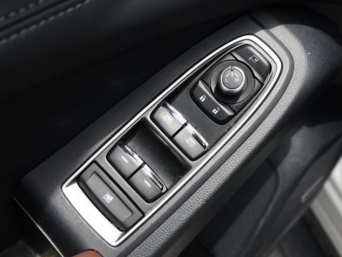 Used 2023 Subaru Ascent Touring AWD/4WD image 12