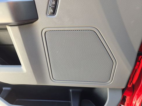 Used 2020 Ford F150 XLT w/ Equipment Group 302A Luxury RWD image 14