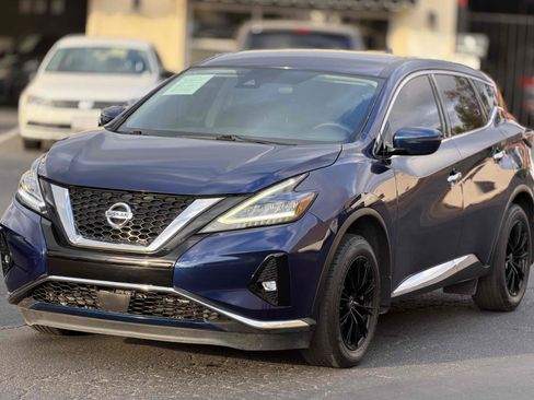 Used 2020 Nissan Murano S w/ Technology Package FWD image 3