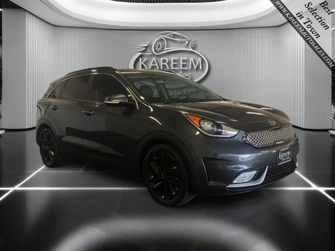 Used 2018 Kia Niro EX w/ EX Touring Graphite Edition FWD image 3