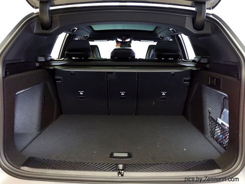 Used 2025 BMW X3 xDrive30i w/ Premium Package image 29