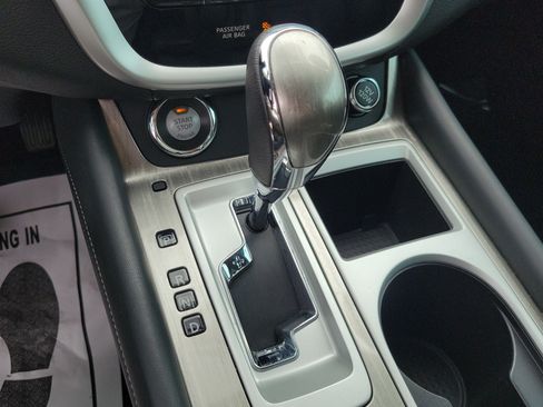 Used 2018 Nissan Murano Platinum AWD/4WD image 25