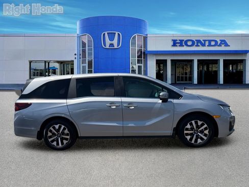 Used 2026 Honda Odyssey EX-L image 9