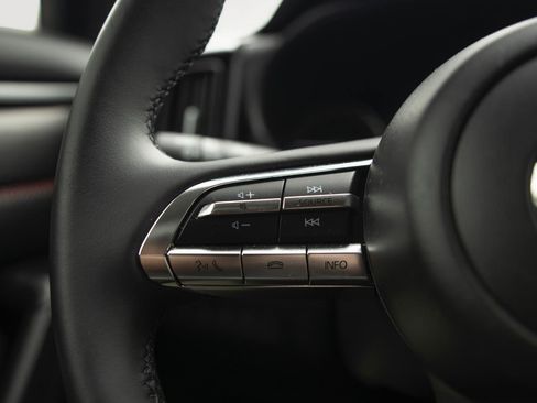 Used 2025 MAZDA CX-50 AWD 2.5 Hybrid w/ Premium Pkg image 6