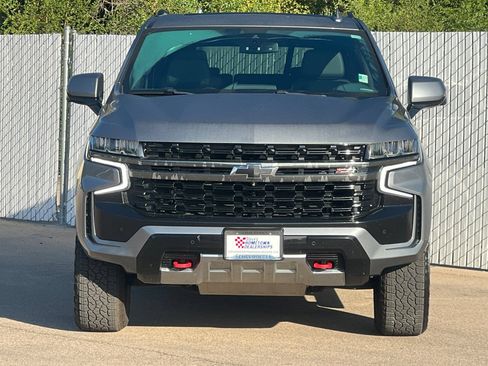 Used 2021 Chevrolet Tahoe Z71 w/ Z71 Signature Package AWD/4WD image 6