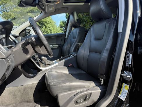 Used 2015 Volvo XC60 T5 Premier Plus image 8