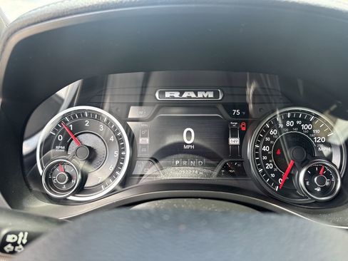 Used 2023 RAM 1500 Laramie AWD/4WD image 18