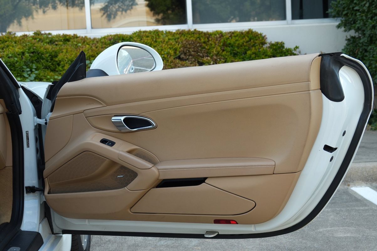 Used 2014 Porsche Boxster S RWD image 39