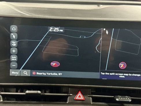 Used 2023 Kia Sportage EX image 13