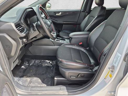 Used 2025 Ford Escape ST-Line AWD/4WD image 16