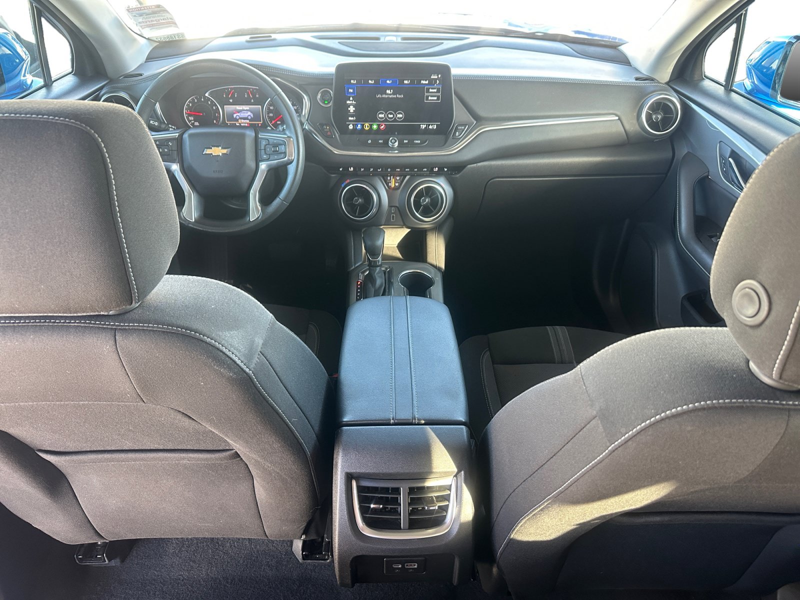 Used 2025 Chevrolet Blazer LT FWD image 10