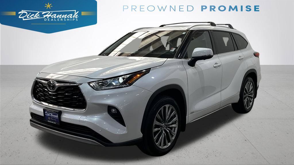 Used 2025 Toyota Highlander Limited AWD/4WD image 1