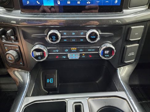 Used 2021 Ford F150 XLT w/ Equipment Group 302A High AWD/4WD image 15