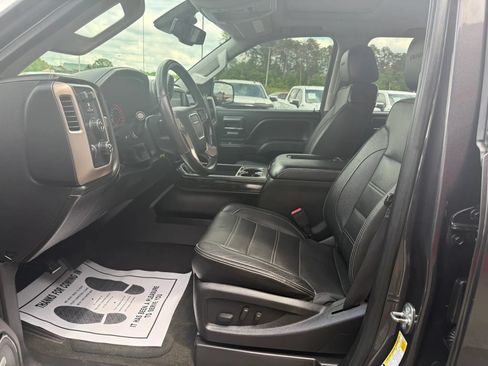 Used 2016 GMC Sierra 2500 Denali w/ Duramax Plus Package AWD/4WD image 7