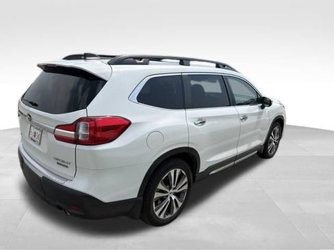Used 2019 Subaru Ascent Touring w/ Popular Package #2 AWD/4WD image 3