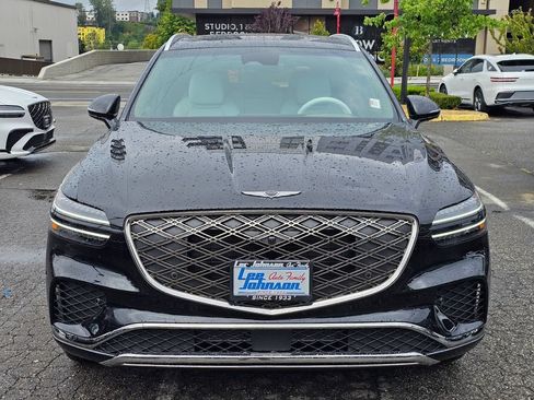 New 2026 Genesis GV70 2.5T Advanced w/ G1 Accessory Package AWD/4WD image 2