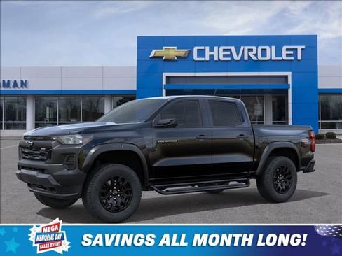 New 2026 Chevrolet Colorado Trail Boss AWD/4WD image 2