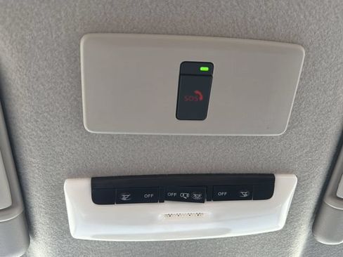 Used 2024 Nissan Kicks SV FWD image 23
