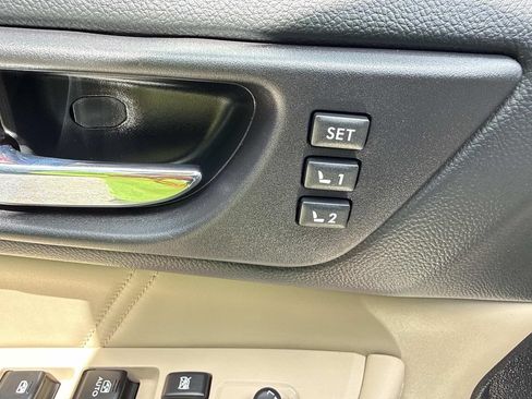 Used 2018 Subaru Outback 2.5i Limited AWD/4WD image 24