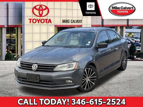 Used 2016 Volkswagen Jetta Sport w/ Lighting Package image 1