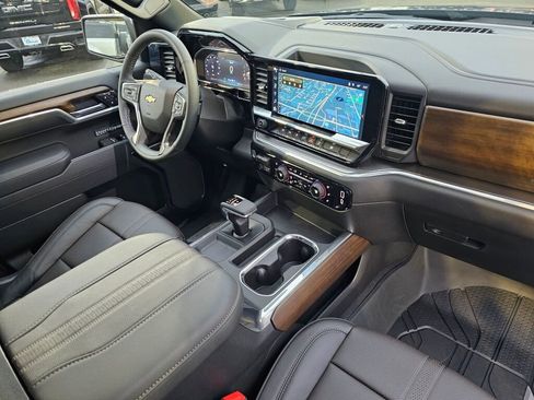 New 2026 Chevrolet Silverado 1500 High Country w/ High Country Premium Package image 31