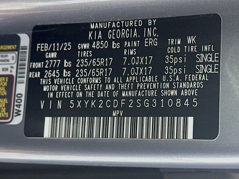 Used 2025 Kia Sportage LX image 12