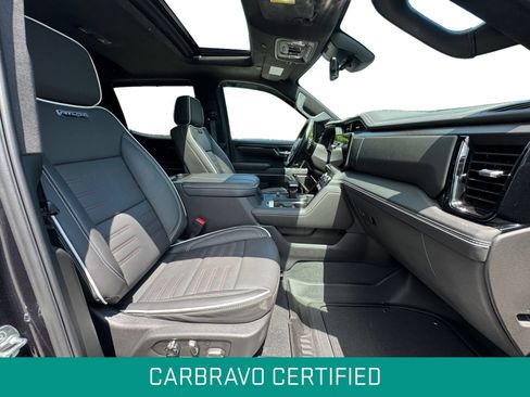 Certified 2025 GMC Sierra 1500 AT4X AWD/4WD image 8