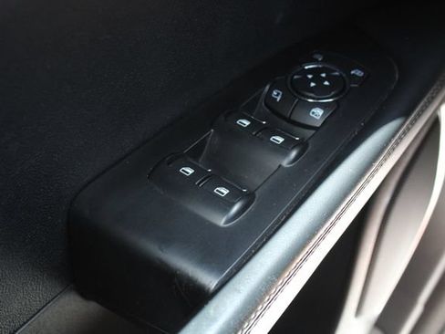Used 2020 Lincoln Nautilus Premier w/ Equipment Group 101A AWD/4WD image 8