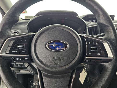 Used 2022 Subaru Crosstrek 2.0i AWD/4WD image 22