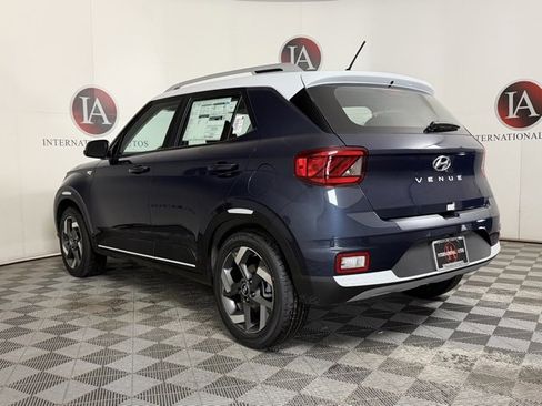 New 2026 Hyundai Venue SEL image 5