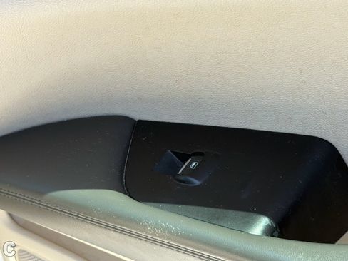 Used 2019 Lincoln Nautilus Select FWD image 15