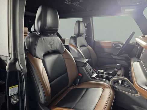Used 2024 Ford Bronco Outer Banks image 21
