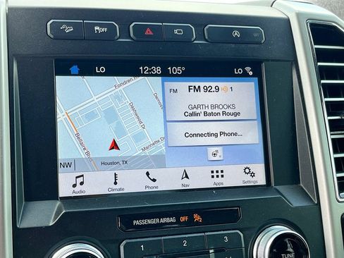 Used 2018 Ford F150 King Ranch w/ Equipment Group 601A Luxury AWD/4WD image 15