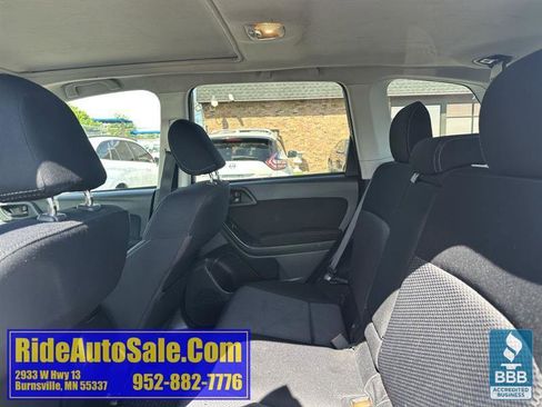 Used 2014 Subaru Forester 2.5i Premium w/ All-Weather Package AWD/4WD image 12