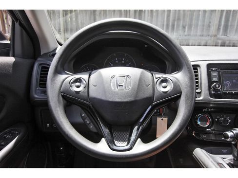 Used 2022 Honda HR-V LX image 15