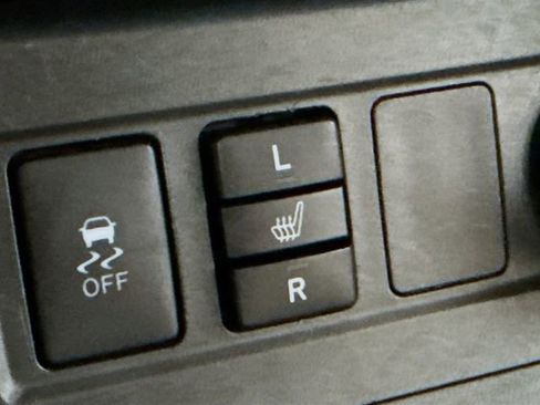 Used 2012 Toyota RAV4 Limited w/ Premium Plus Value Pkg image 20